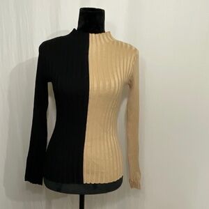 Two Toned Ribbed Shirt